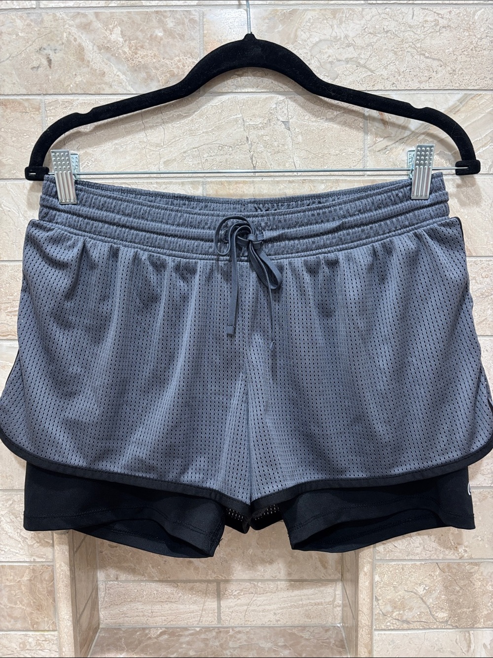 Champion Gray Mesh Double-Layer Athletic Shorts with Black Liner